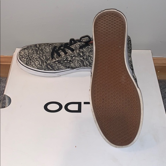 Patterned Vans - Picture 3 of 3